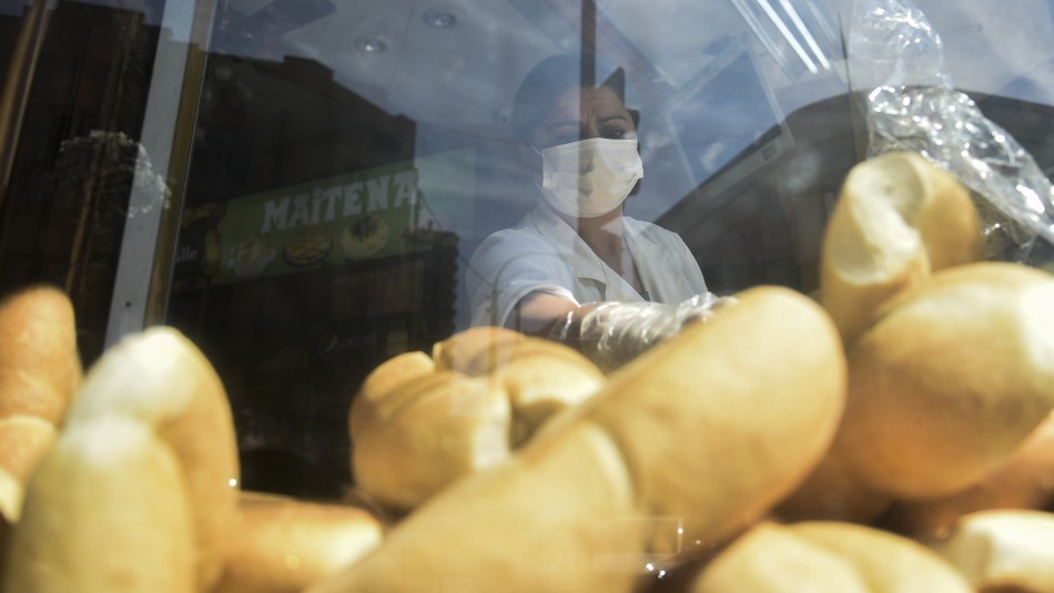 Fuertes alzas en los precios del pan y la harina complican a panaderías y consumidores Fuertes alzas en los precios del pan y la harina complican a panaderías y consumidores