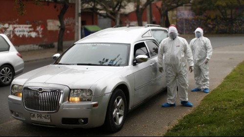 Definen nueva forma de contabilizar cifra de fallecidos por coronavirus en Chile