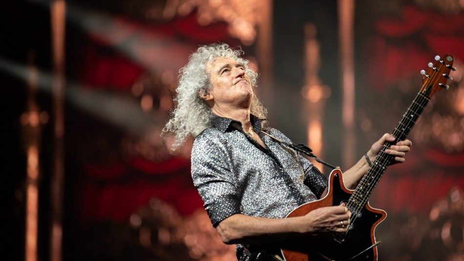 Brian May Brian May brilla en el mundo de la música.