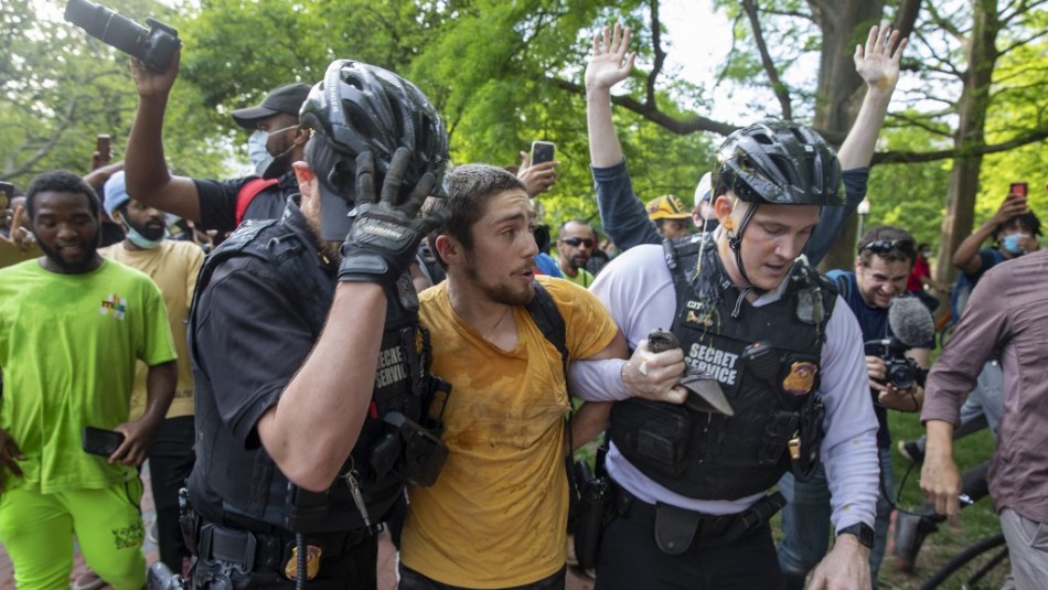 EEUU: Detectan coronavirus en fuerzas de seguridad desplegadas en protestas antirracistas EEUU: Detectan coronavirus en fuerzas de seguridad desplegadas en protestas antirracistas