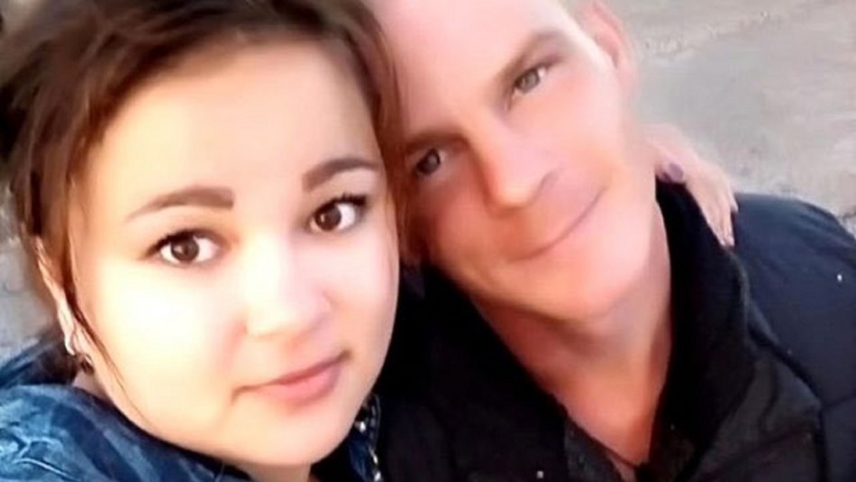 pareja abandona bebes Pareja deja a sus hijos de 4 meses solos en casa para irse de fiesta cuatro días: Uno de ellos falleció