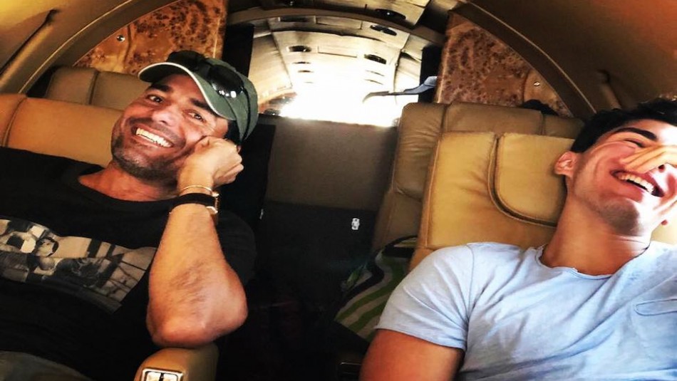 El hijo de Chayanne vuelve a enloquecer las redes con veraniega fotografía El hijo de Chayanne vuelve a enloquecer las redes con veraniega fotografía