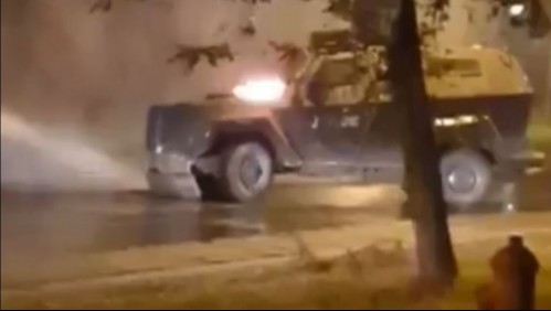 Incidentes en Villa Francia terminaron con enfrentamiento entre Carabineros y manifestantes