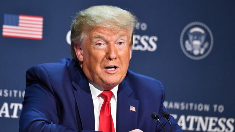 Trump defiende a la policía y sigue evadiendo el tema del racismo Trump defiende a la policía y sigue evadiendo el tema del racismo
