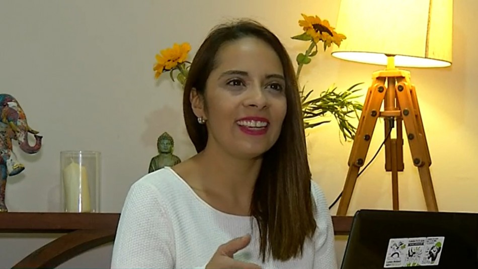 Mujer se divorcia por Zoom y se vuelve viral: Anécdota revela cómo operan los tribunales durante la pandemia Mujer se divorcia por Zoom y se vuelve viral: Anécdota revela cómo operan los tribunales durante la pandemia