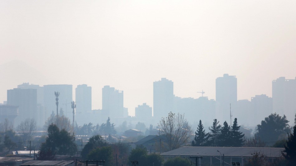 Decretan primera preemergencia ambiental del año para este domingo en la Región Metropolitana Decretan primera preemergencia ambiental del año para este domingo en la Región Metropolitana