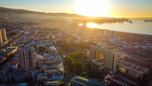 'La batalla de Valparaíso': El puerto está en cuarentena total