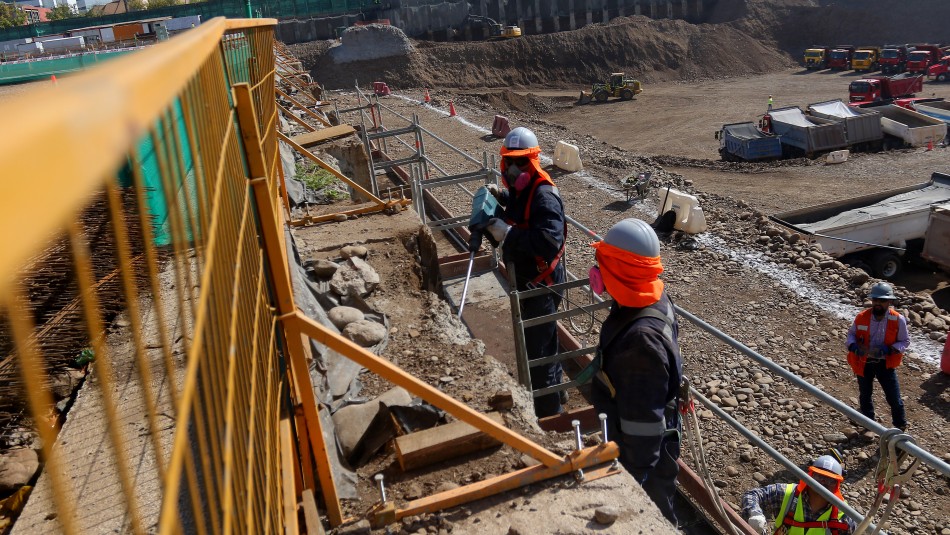 IPOM Chile junio 2020 Banco Central proyecta caída de economía chilena de hasta 7,5% en 2020: