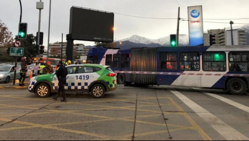 Peatona muere atropellada por bus del Transantiago en Las Condes