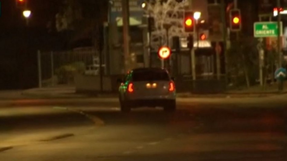 escapada las florida Video capta momento en que conductor se fuga de un control militar en La Florida