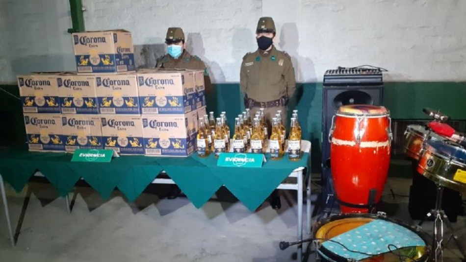 Detención de 31 personas en fiesta clandestina en Recoleta Gobierno presenta querella contra 31 personas detenidas en fiesta clandestina en Recoleta