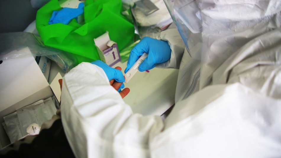 Estudio indica que casos de coronavirus podrían bajar entre junio y julio, pero llama a la Estudio indica que casos de coronavirus podrían bajar entre junio y julio, pero llama a la
