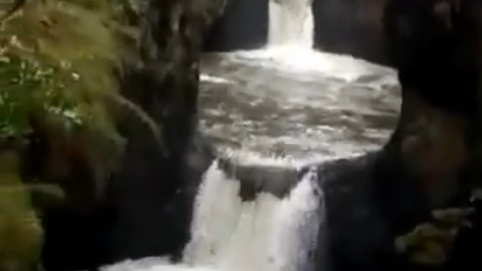 Video muestra cómo las lluvias permitieron recuperar el caudal en Radal Siete Tazas Video muestra cómo las lluvias permitieron recuperar el caudal en Radal Siete Tazas