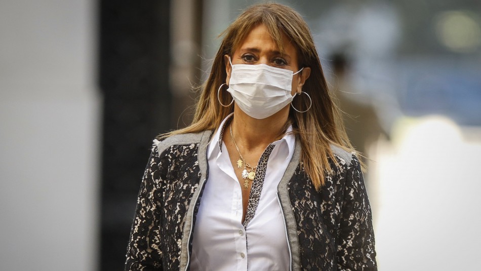 Jacqueline Van Rysselberghe Anuncian investigación por reuniones sin mascarilla de senadora Van Rysselberghe con adultos mayores