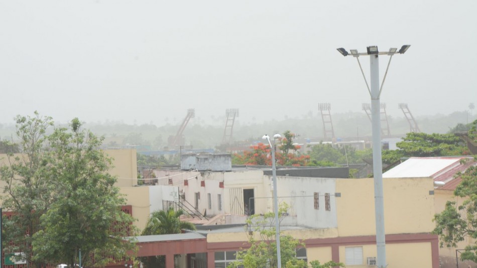 Polvo del Sahara llega a Cuba y eleva la temperatura a un registro récord Polvo del Sahara llega a Cuba y eleva la temperatura a un registro récord