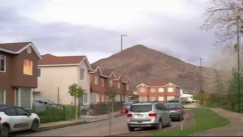 Lluvia se filtra en casas nuevas en Lo Campino: 'Era un chorro de agua que caía'