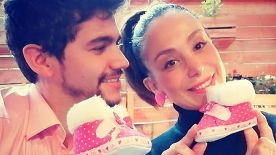 Yamna Lobos publica las primeras imágenes con su hija recién nacida: Yamna Lobos publica las primeras imágenes con su hija recién nacida: