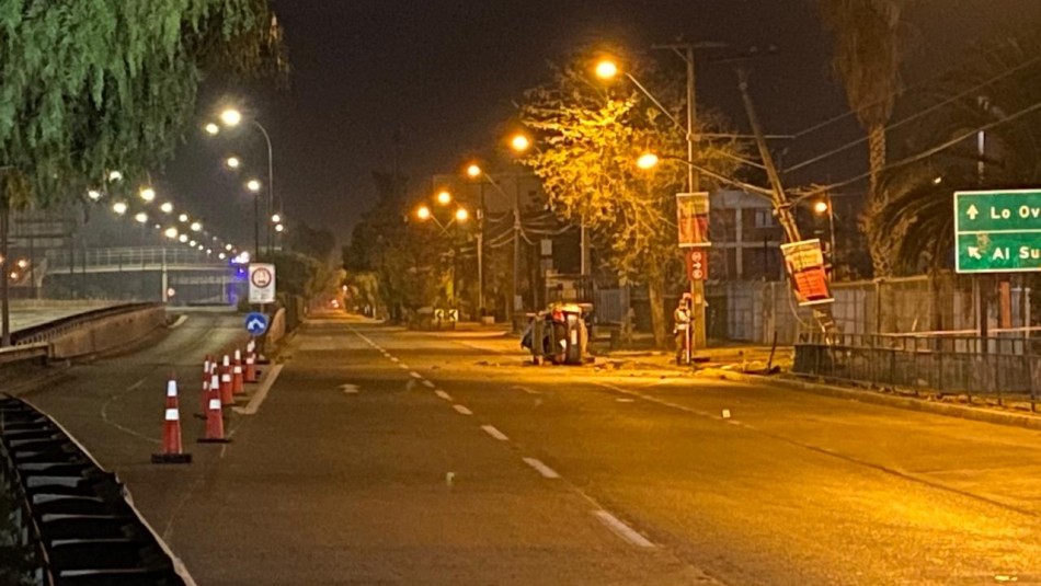 Un hombre fallecido y una mujer lesionada tras accidente en Pedro Aguirre Cerda Un hombre fallecido y una mujer lesionada tras accidente en Pedro Aguirre Cerda