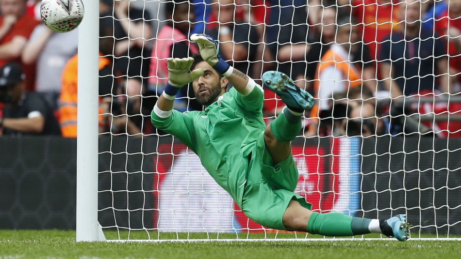 Claudio Bravo Claudio Bravo volvió a la titularidad en triunfo del Manchester City por la FA Cup