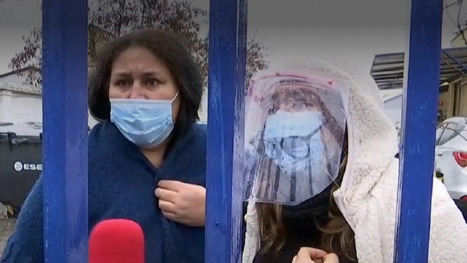 Filtraciones de agua en centro de diálisis de El Bosque: Pacientes denuncian amenazas del recinto médico Filtraciones de agua en centro de diálisis de El Bosque: Pacientes denuncian amenazas del recinto médico