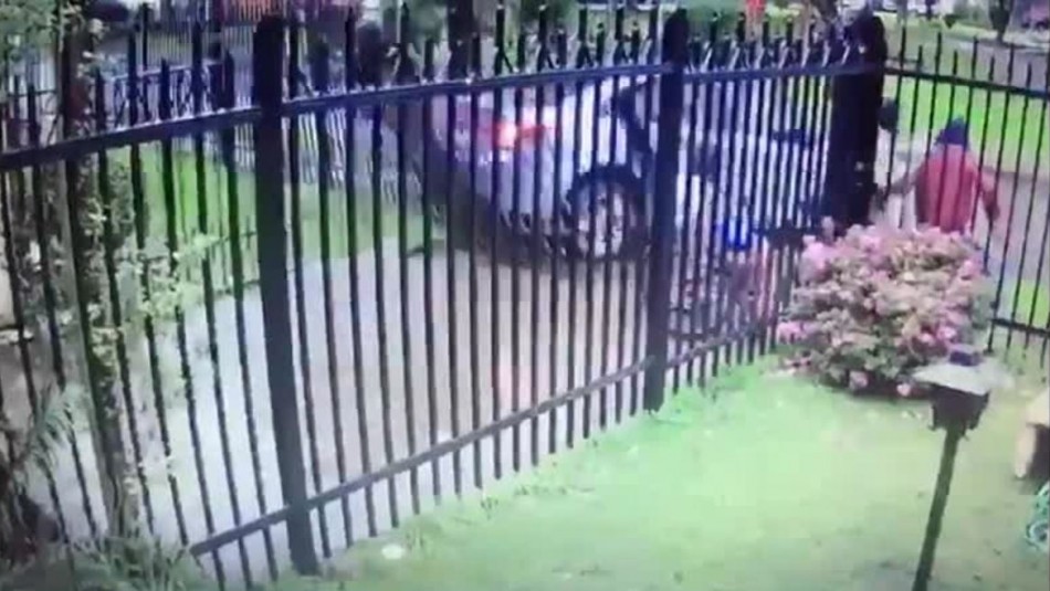 Casi lo atropellan: Hombre que se moviliza en silla de ruedas sufre violento asalto al interior de su casa en Temuco Casi lo atropellan: Hombre que se moviliza en silla de ruedas sufre violento asalto al interior de su casa en Temuco