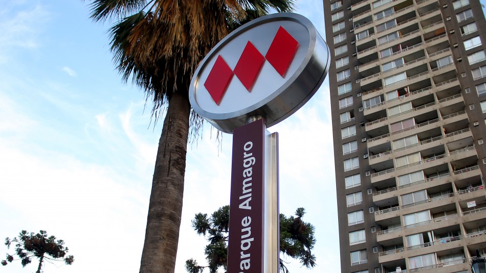 Imagen referencial Metro de Santiago informa el cierre de dos estaciones de Línea 3 por