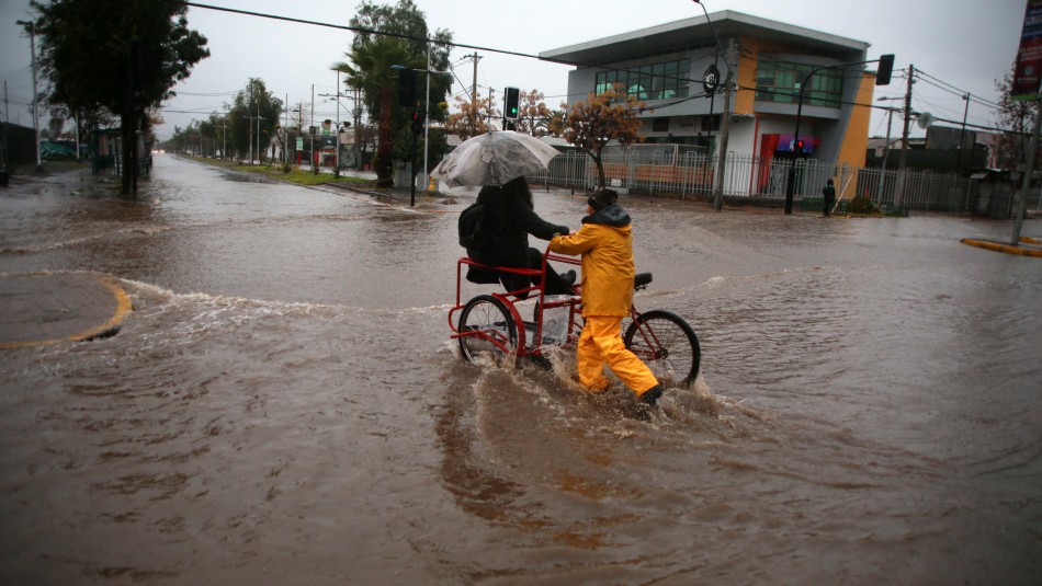 Informe meteorológico de Jaime Leyton: Lluvias vuelven el miércoles y el sábado a la capital Informe meteorológico de Jaime Leyton: Lluvias vuelven el miércoles y el sábado a la capital