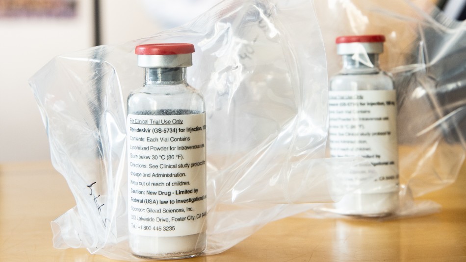 Tratamiento contra el coronavirus: ¿Cuál sería su precio en Chile?