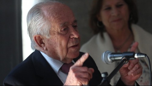 El exsenador Andrés Zaldívar está contagiado con coronavirus