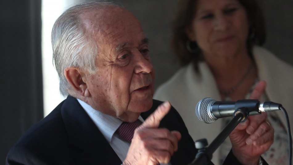 Andrés Zaldivar El exsenador Andrés Zaldívar está contagiado con coronavirus