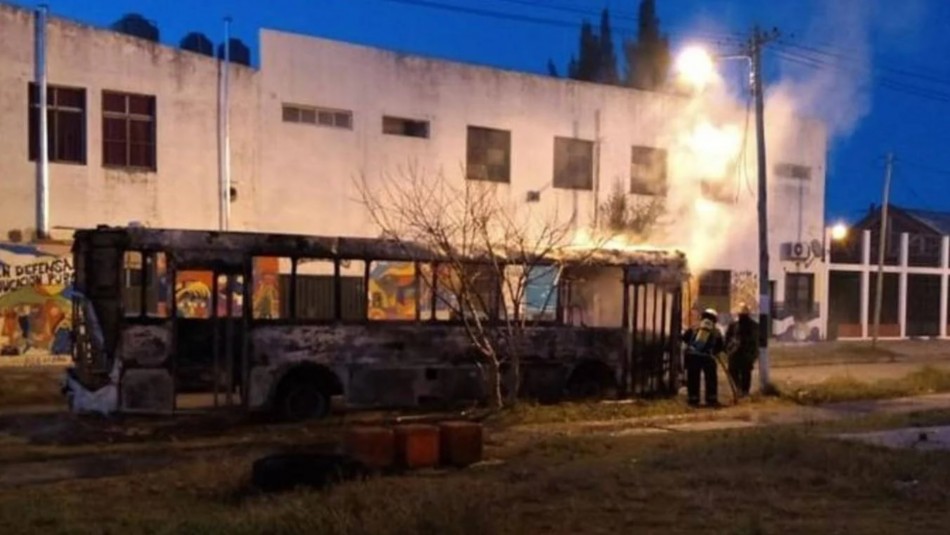 Hombre quema vivo a colega por creer que era amante de su pareja: Víctima falleció Hombre quema vivo a colega por creer que era amante de su pareja: Víctima falleció