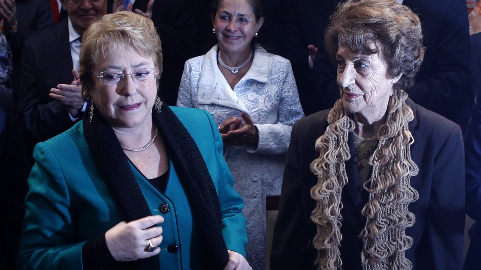 Muere Ángela Jeria, madre de la expresidenta Michelle Bachelet Muere Ángela Jeria, madre de la expresidenta Michelle Bachelet