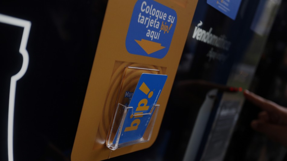 Tarjeta Bip Nueva Tarjeta Bip para adultos mayores.