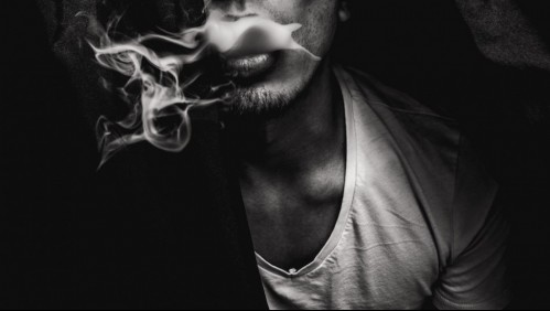 OMS envía nueva alerta a fumadores: tienen mayor riesgo de morir si contraen coronavirus