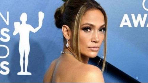 Estallan las redes sociales: Jennifer Lopez muestra su escultural figura a los 50 años