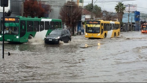 Baja la temperatura por lluvias en la capital: Se esperan que caigan entre 30 y 40 milímetros