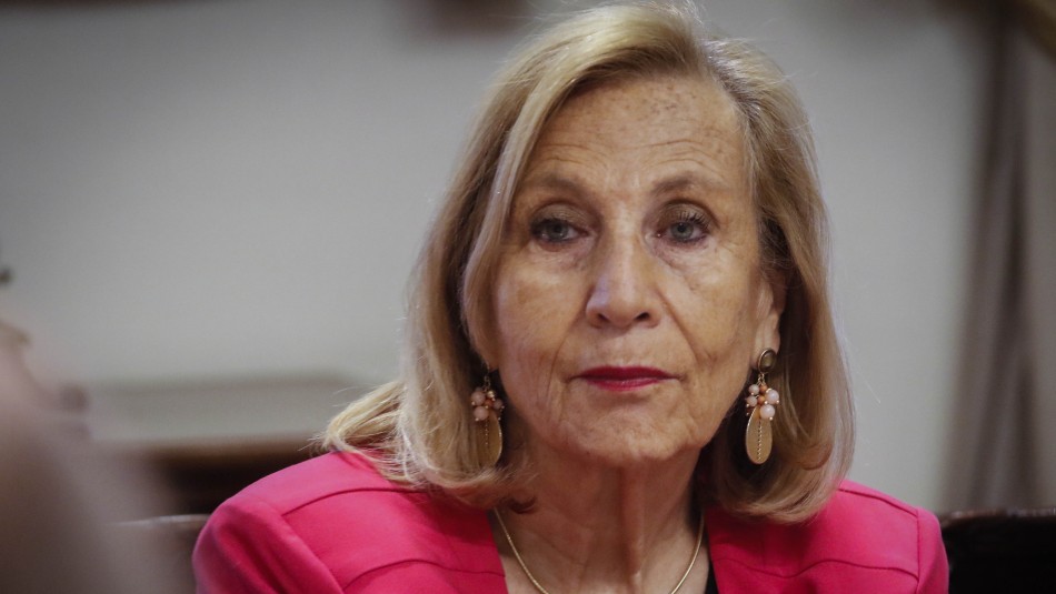 Helia Molina Exministra de Salud Helia Molina:
