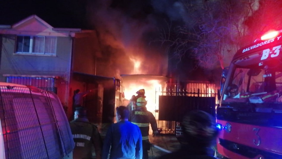 Incendio Pareja e hijo de 6 años fallecen en incendio: Joven logró escapar por segundo piso