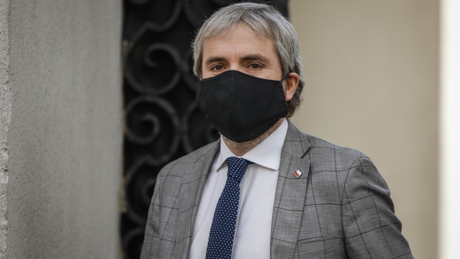 Gonzalo Blumel Blumel por veto a proyecto que prohíbe corte de servicios básicos: