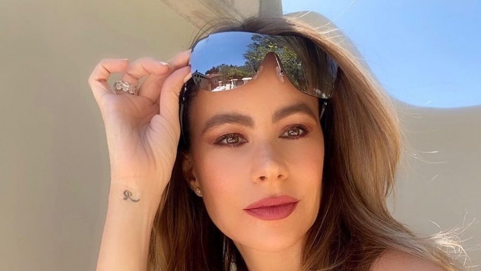 Más bella y sensual: Sofía Vergara celebra sus 48 años al lado de su hijo y guapo esposo Más bella y sensual: Sofía Vergara celebra sus 48 años al lado de su hijo y guapo esposo