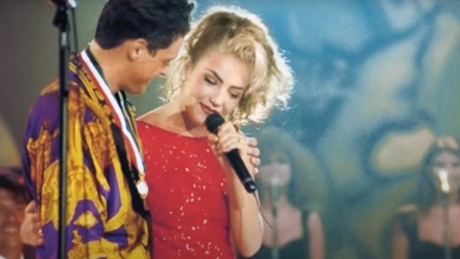 El coqueteo entre Luis Miguel y Thalía que terminó con un dudoso beso El coqueteo entre Luis Miguel y Thalía que terminó con un dudoso beso