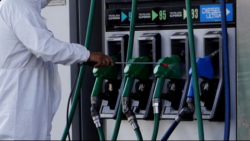 Precio de las bencinas bajará por decimonovena semana consecutiva desde este jueves