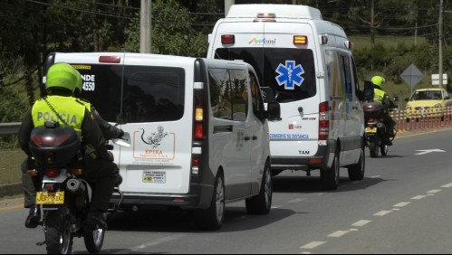 Colombia: Conductor amenaza con arma de fuego a paramédicos que llevaban a paciente con coronavirus