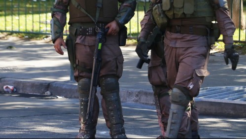 'Evitar apuntar al rostro': Actualizan protocolo para uso de escopetas antidisturbios por Carabineros