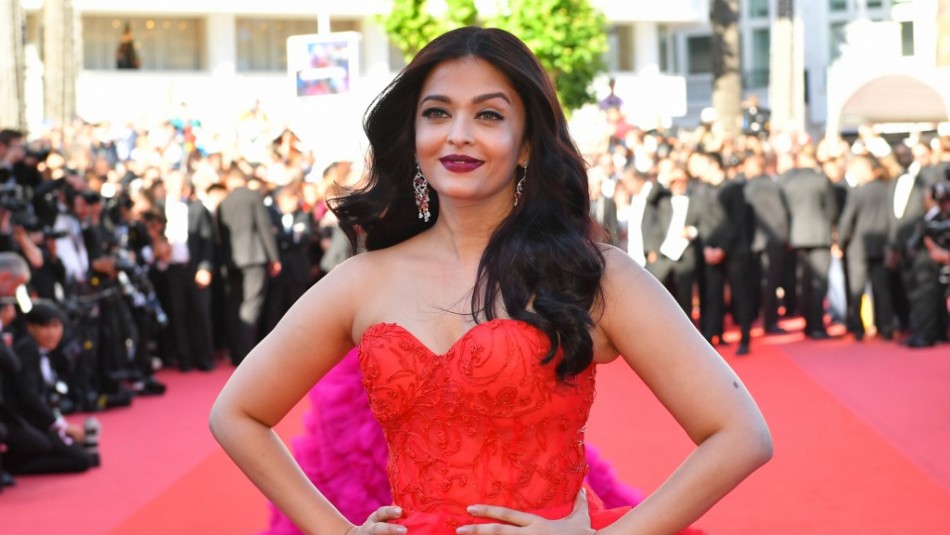 Aishwarya Rai La estrella de Bollywood Aishwarya Rai y su hija son hospitalizadas por coronavirus
