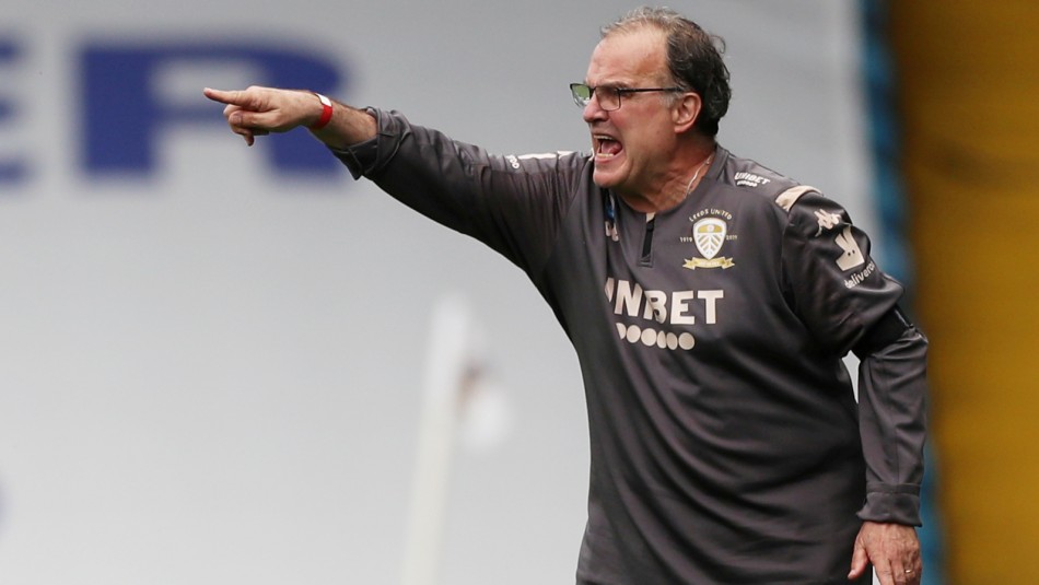 Marcelo Bielsa Marcelo Bielsa va por millonario contrato.