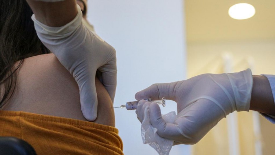 Desarrolladores de tres vacunas contra el coronavirus se niegan a venderla a precio de costo Desarrolladores de tres vacunas contra el coronavirus se niegan a venderla a precio de costo