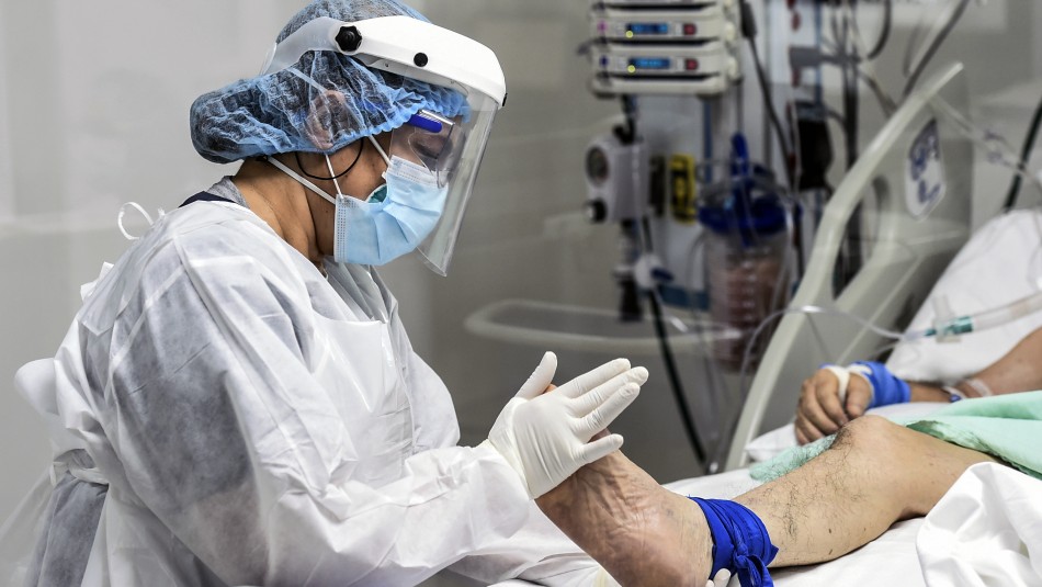 La cruda historia de paciente con coronavirus al que le negaron una cama UCI por su edad La cruda historia de paciente con coronavirus al que le negaron una cama UCI por su edad