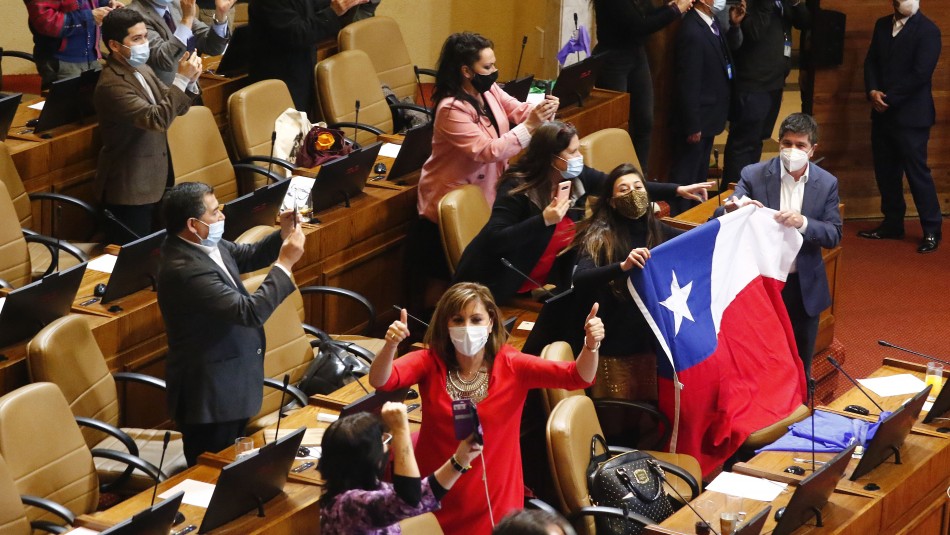 Cámara de Diputados despacha a Ley proyecto para retiro del 10% de fondos AFP Cámara de Diputados despacha a Ley proyecto para retiro del 10% de fondos AFP