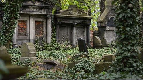 Lo dieron por muerto, lo enterraron y salió caminando del cementerio